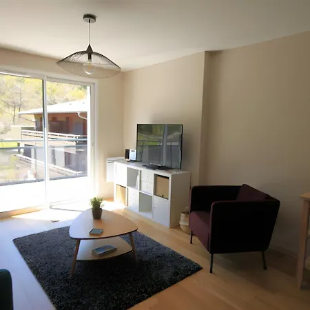 B2 - La Montille Apartment *